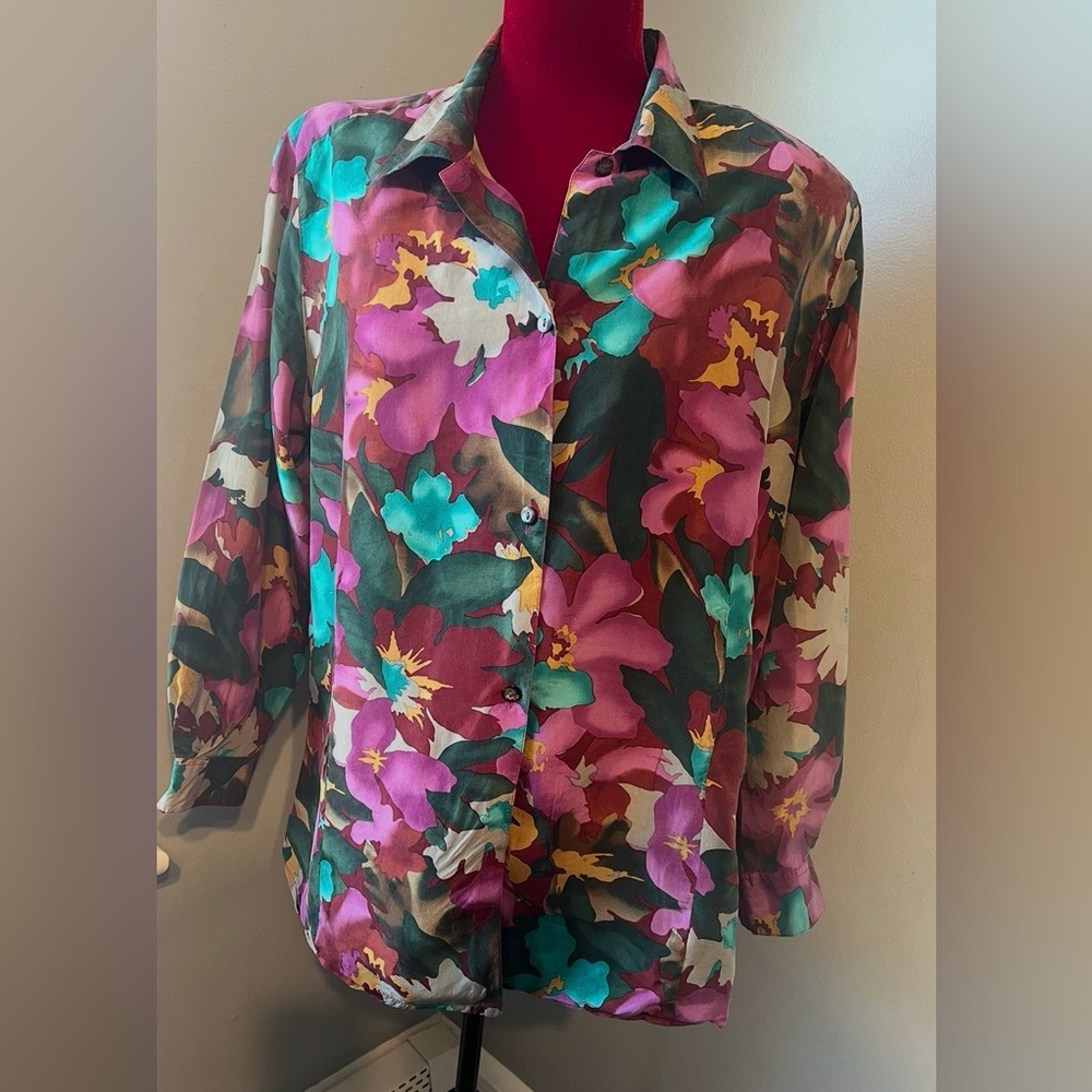 Floral Button-Up Shirt 100 Percent Silk